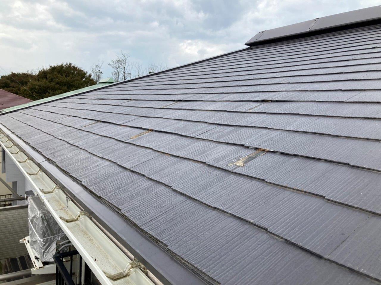 コロニアル屋根に雪止め増設