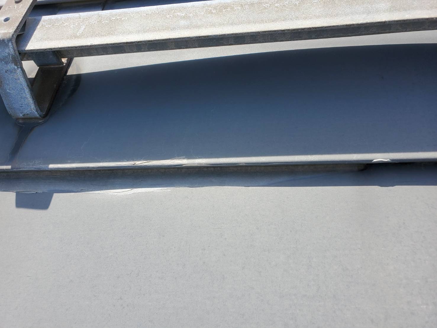 築23年雨漏れ　現地調査