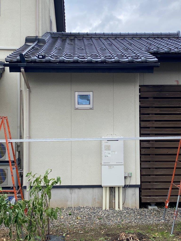 下屋軒樋金具調整