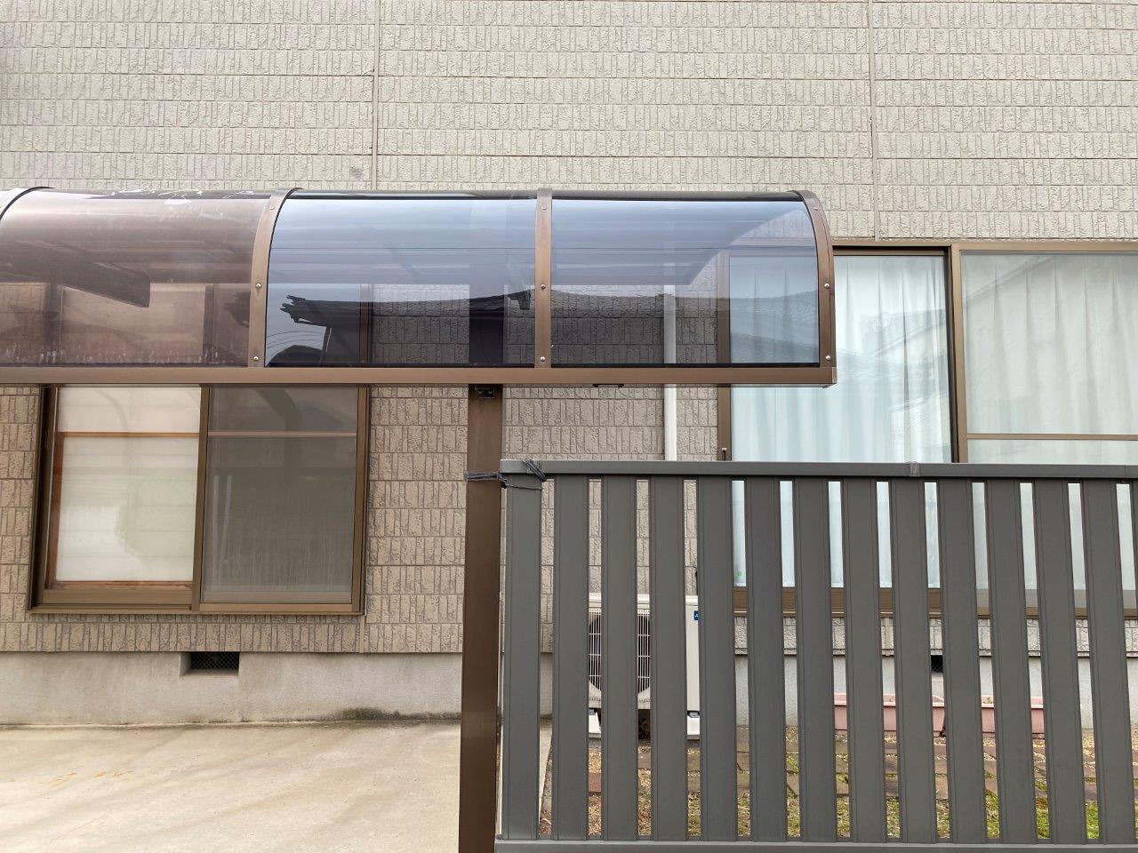 ポリカ屋根張り替え