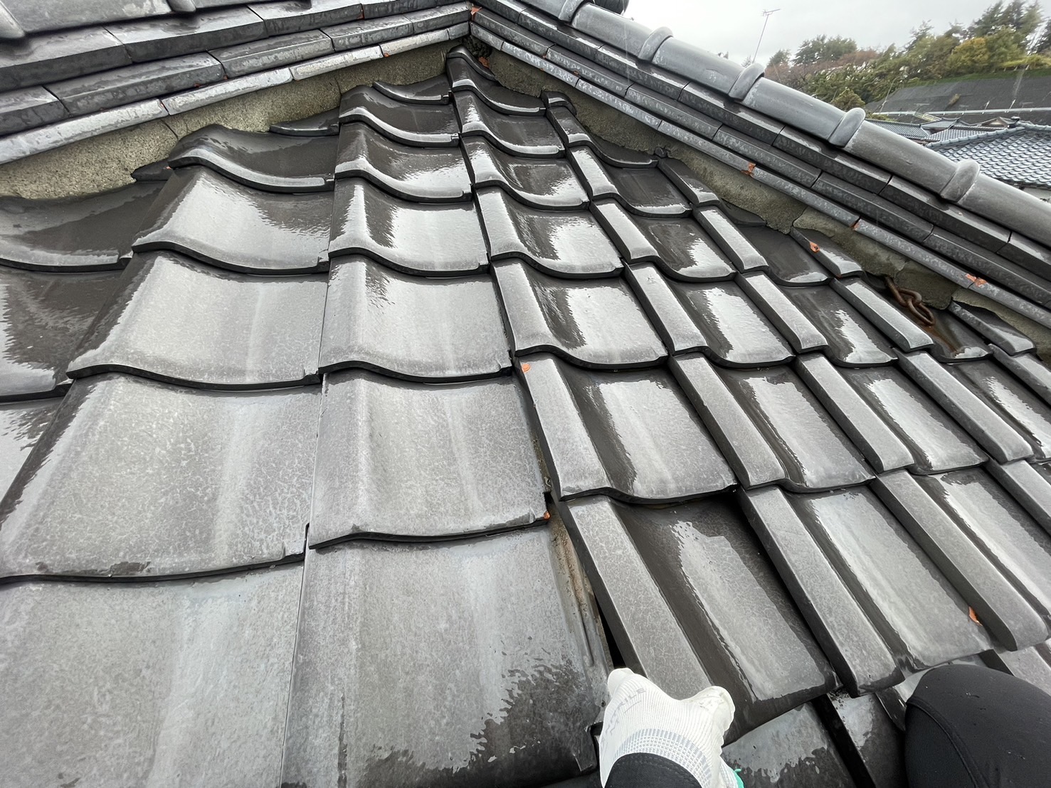 谷板金付近から雨漏れ