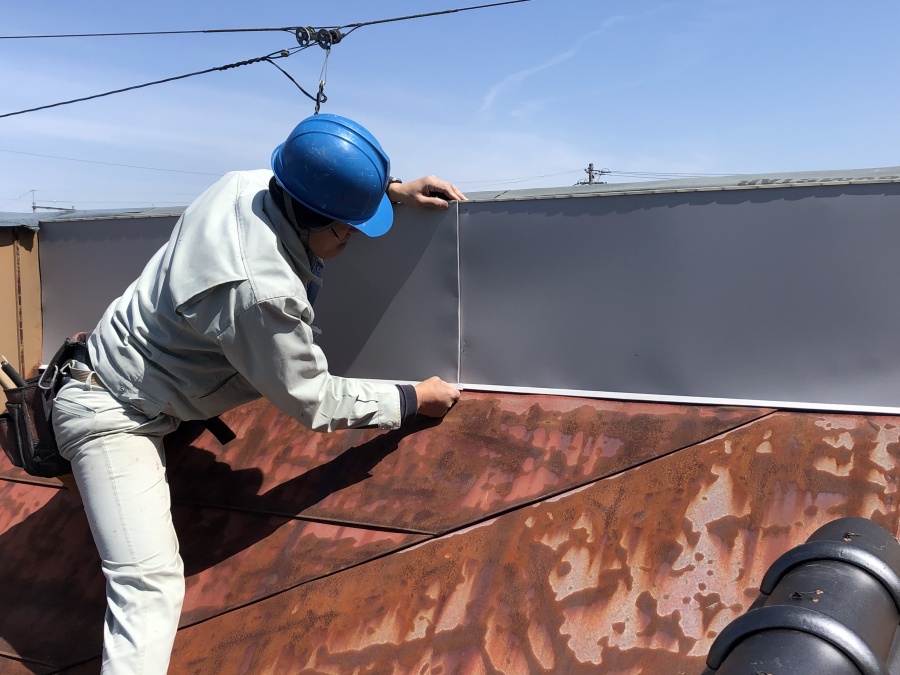 笠木板金・立ち上がり板金修繕工事