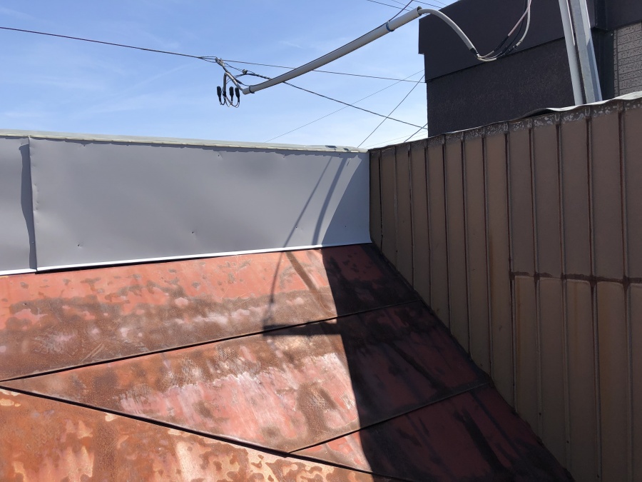 笠木板金・立ち上がり板金修繕工事