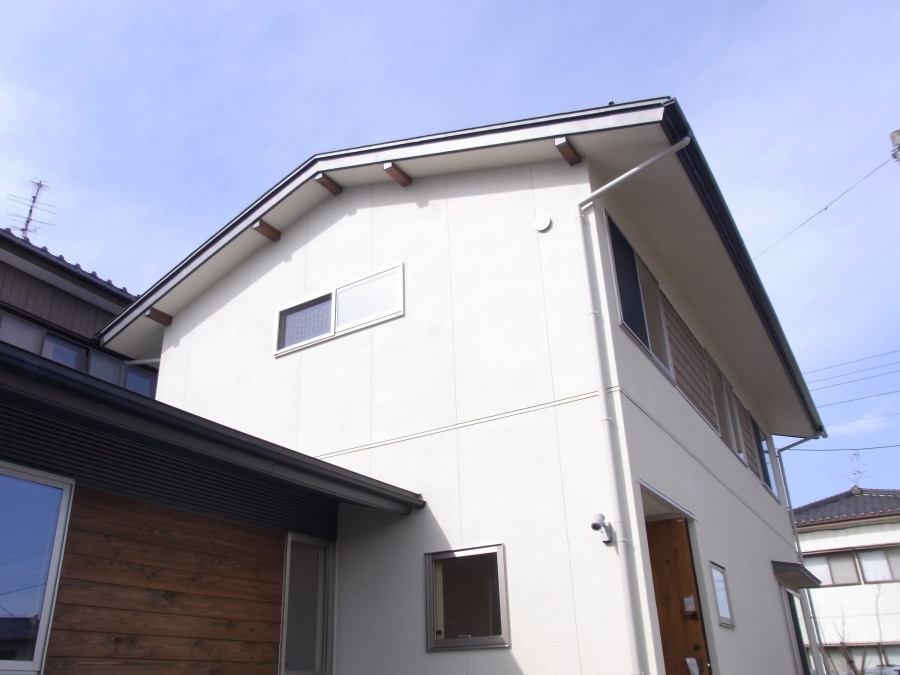 切妻屋根メリットデメリット