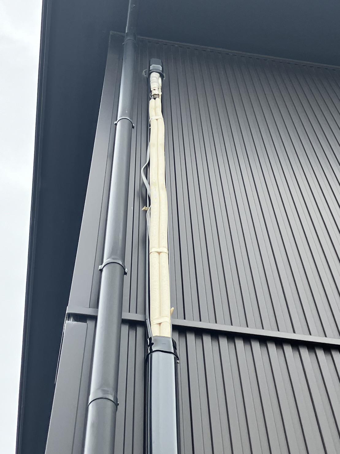 エアコンダクトカバー