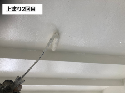 香芝市工場階段上塗り2回目、最終の仕上げ層