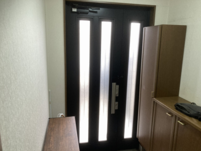 大和郡山市経年劣化の玄関ドア