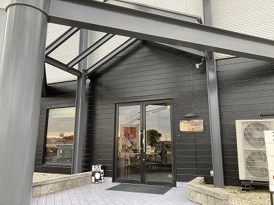 大和郡山市鉄骨塗装工事前正面側完了