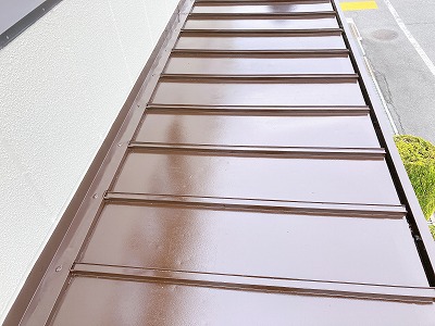 香芝市工場瓦棒屋根塗装後