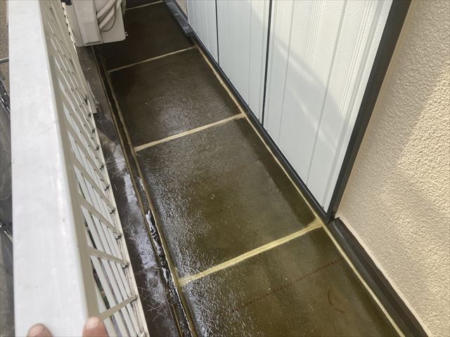 ベランダFRP防水樹脂完了