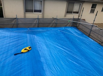 ブルーシート施工