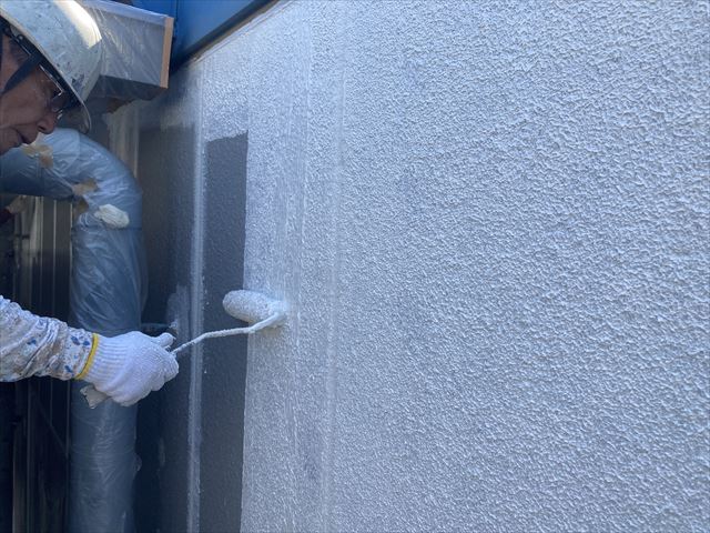 微弾性フィラー厚塗り