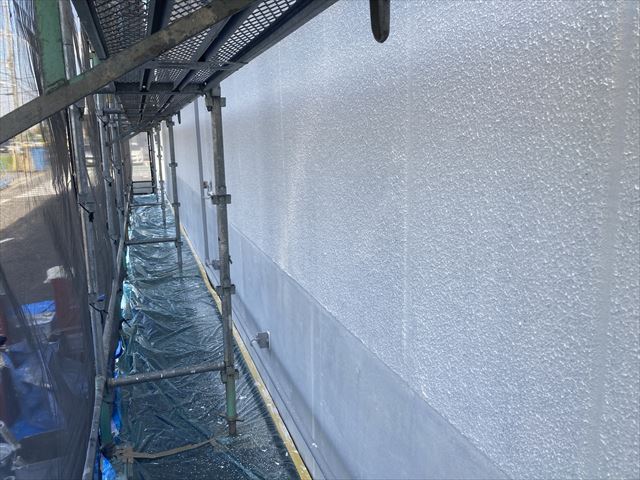 微弾性フィラー厚塗り