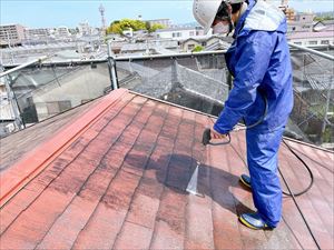 屋根　高圧洗浄
