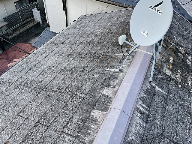 カラーベスト屋根の棟板金