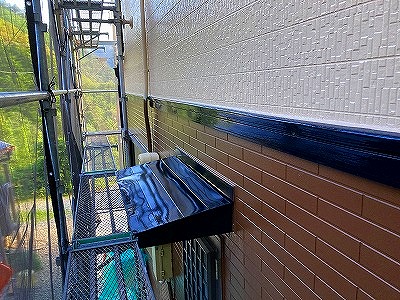 庇　モール　塗装完了