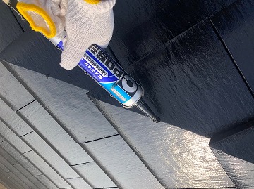 雨漏り原因　コーキング