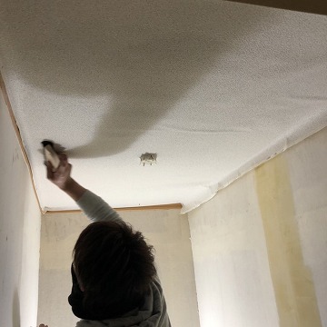 クロス貼り付け