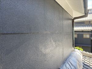 外壁　上塗り1回目完了