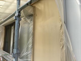 外壁　上塗り1回目塗装完了