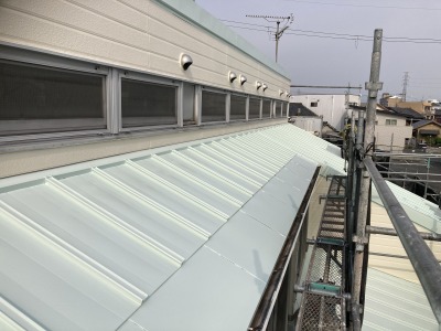 奈良市瓦棒屋根塗装工事完了