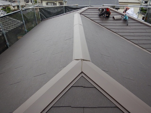 屋根葺き替え工事完了