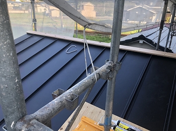 ガルバリウム鋼板