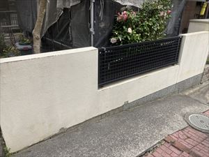 塀　洗浄完了