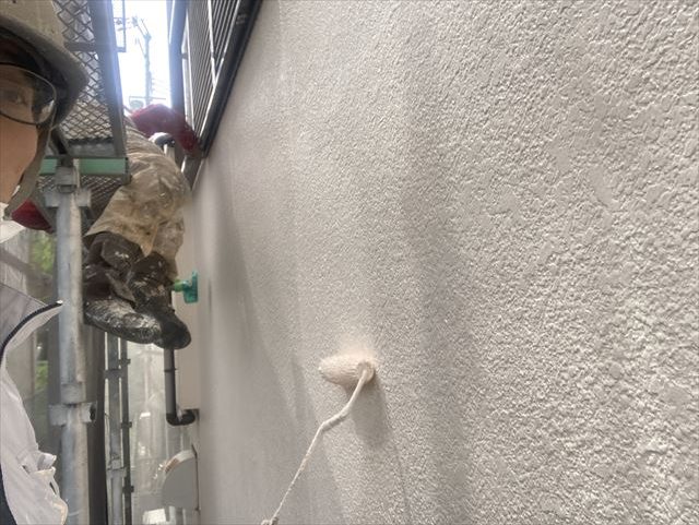 外壁　上塗り２回目塗装