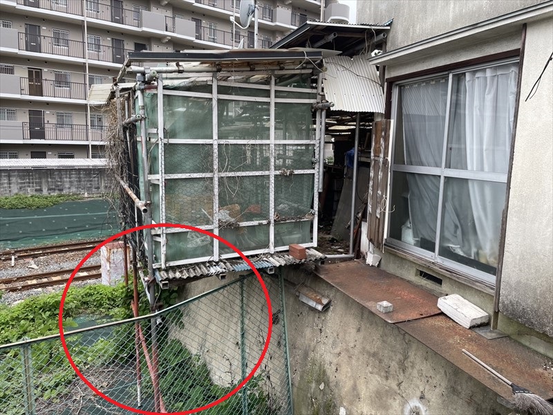 建物の越境