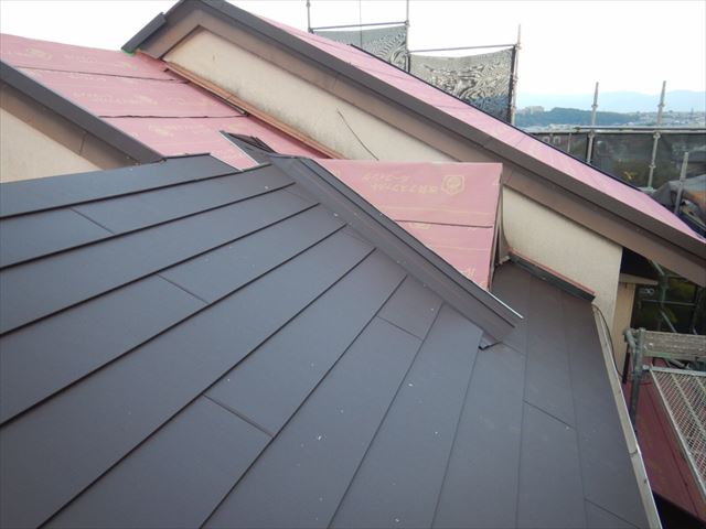 屋根ガルテクトの設置