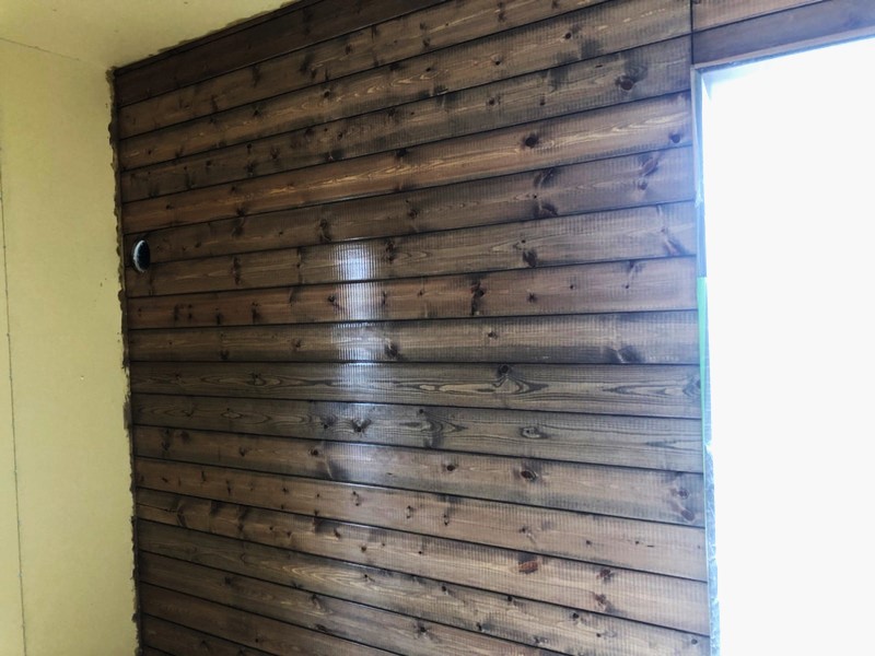 サンディングシーラー塗布