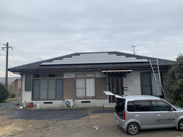 葺き替え　ガルバニウム　鋼鈑