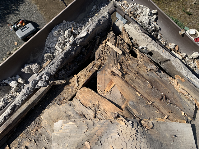 隅棟　取り直し　雨漏り