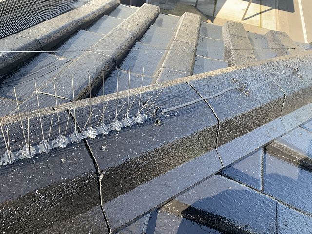 鳩避け　ソーラー　屋根