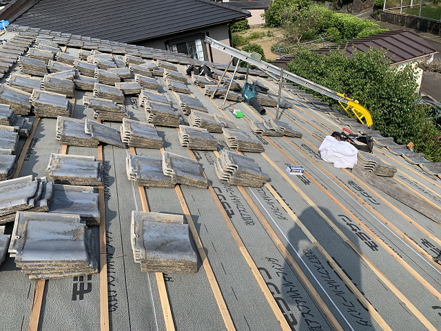 セメント瓦　葺き直し　棟取り直し