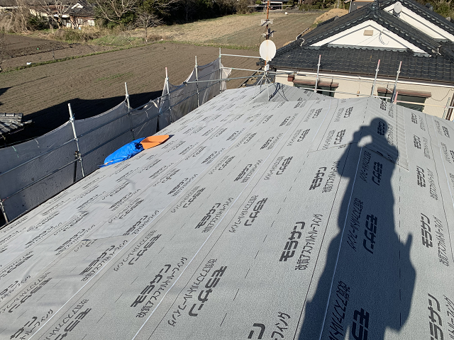 葺き替え　ガルバニウム　鋼鈑