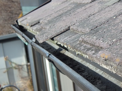 屋根の補修前の様子