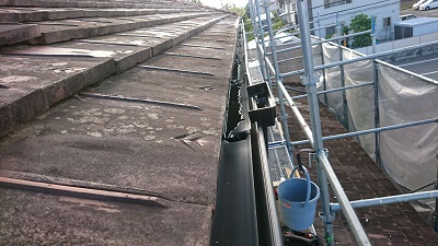 交換後の雨樋〈アップ〉