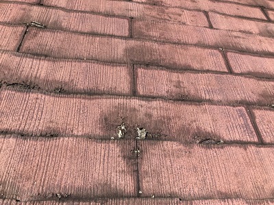 台風の影響で天井に雨染みができたお宅の様子