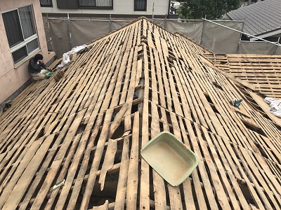 和瓦屋根の骨組