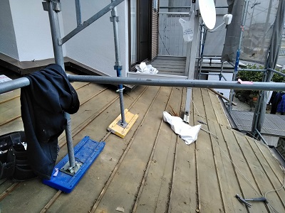 下屋根の解体が完了した様子