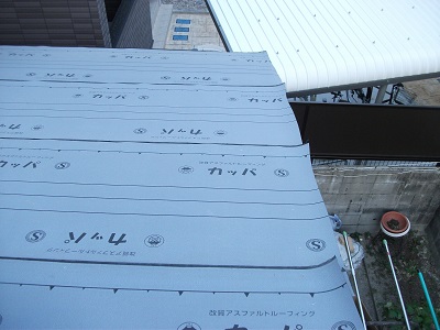 カバー工法　防水シート