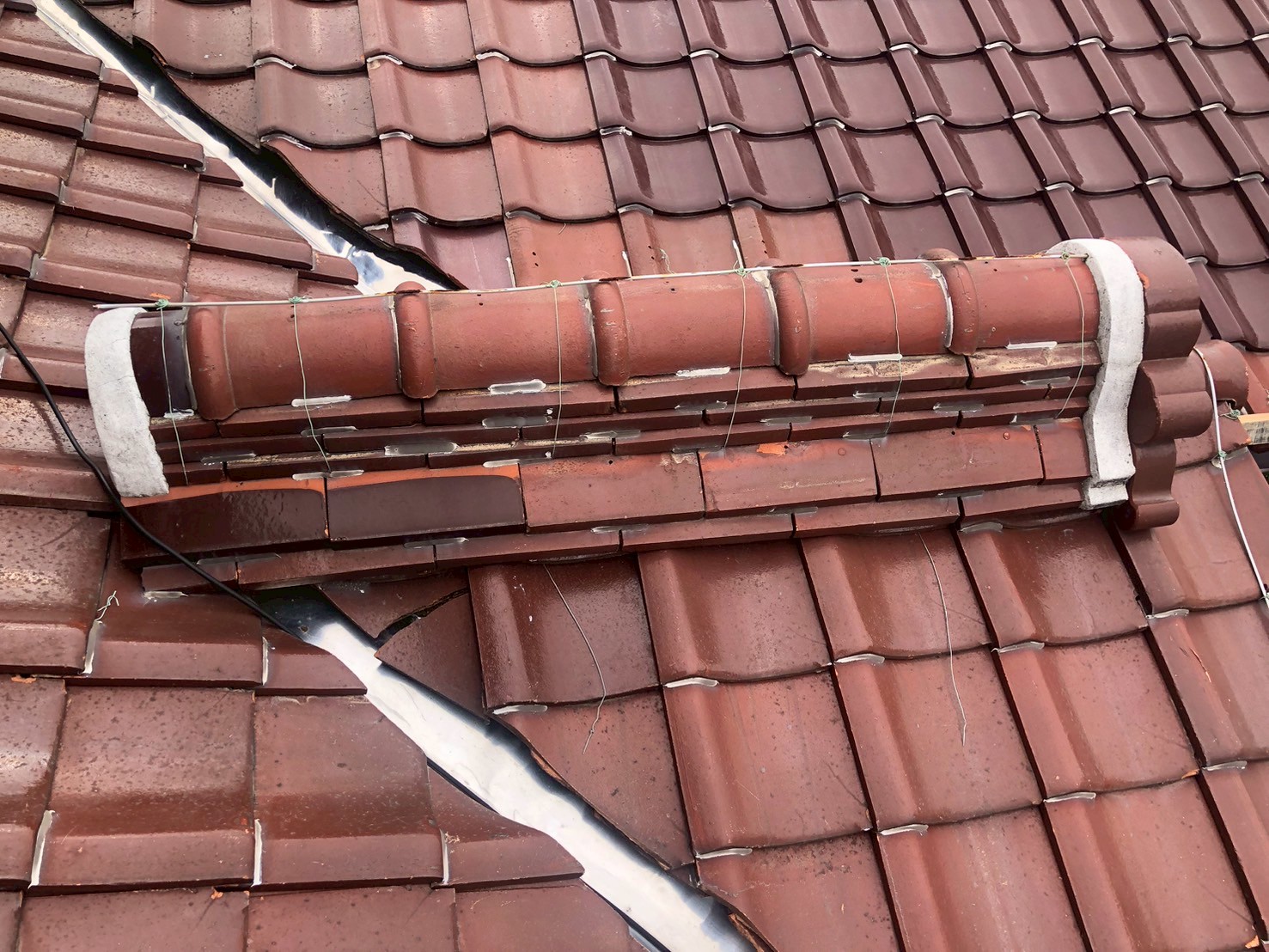 棟瓦取り直し工事　施工前3