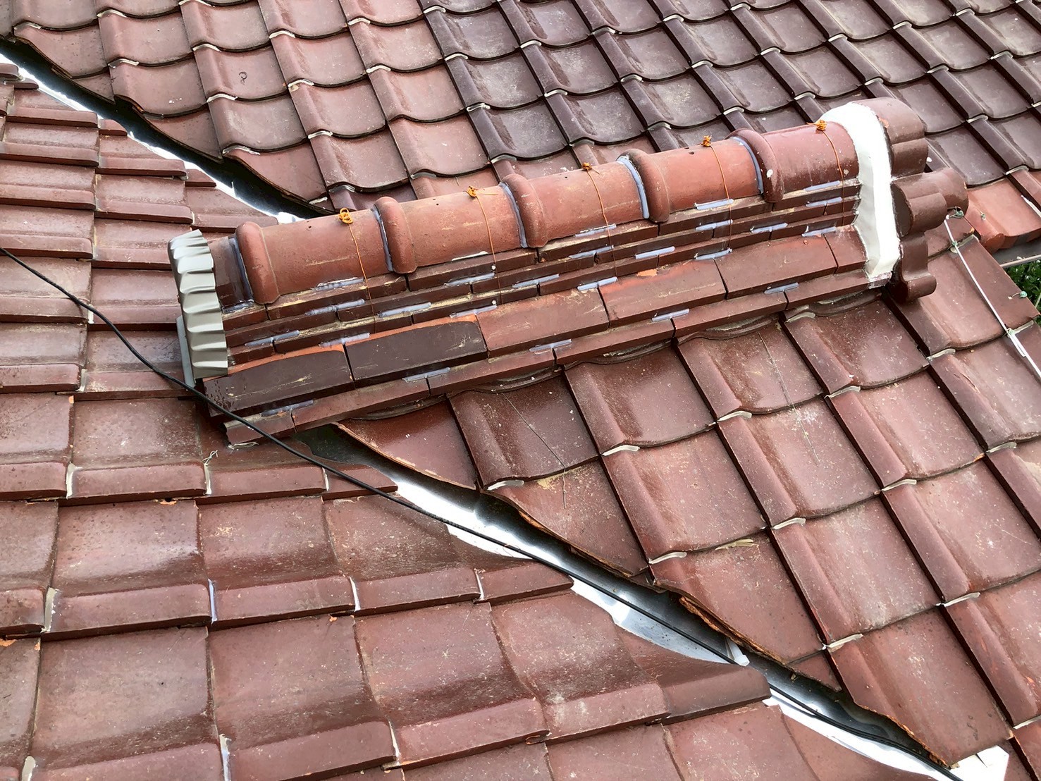 棟瓦取り直し工事　施工後3