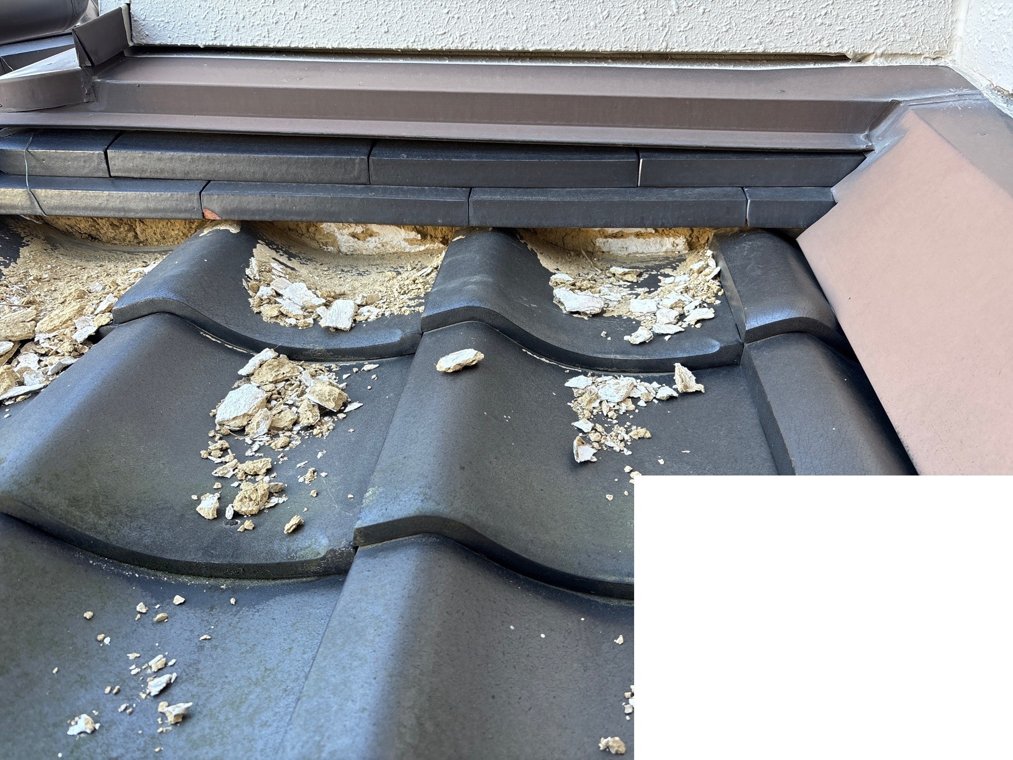 漆喰工事　施工中