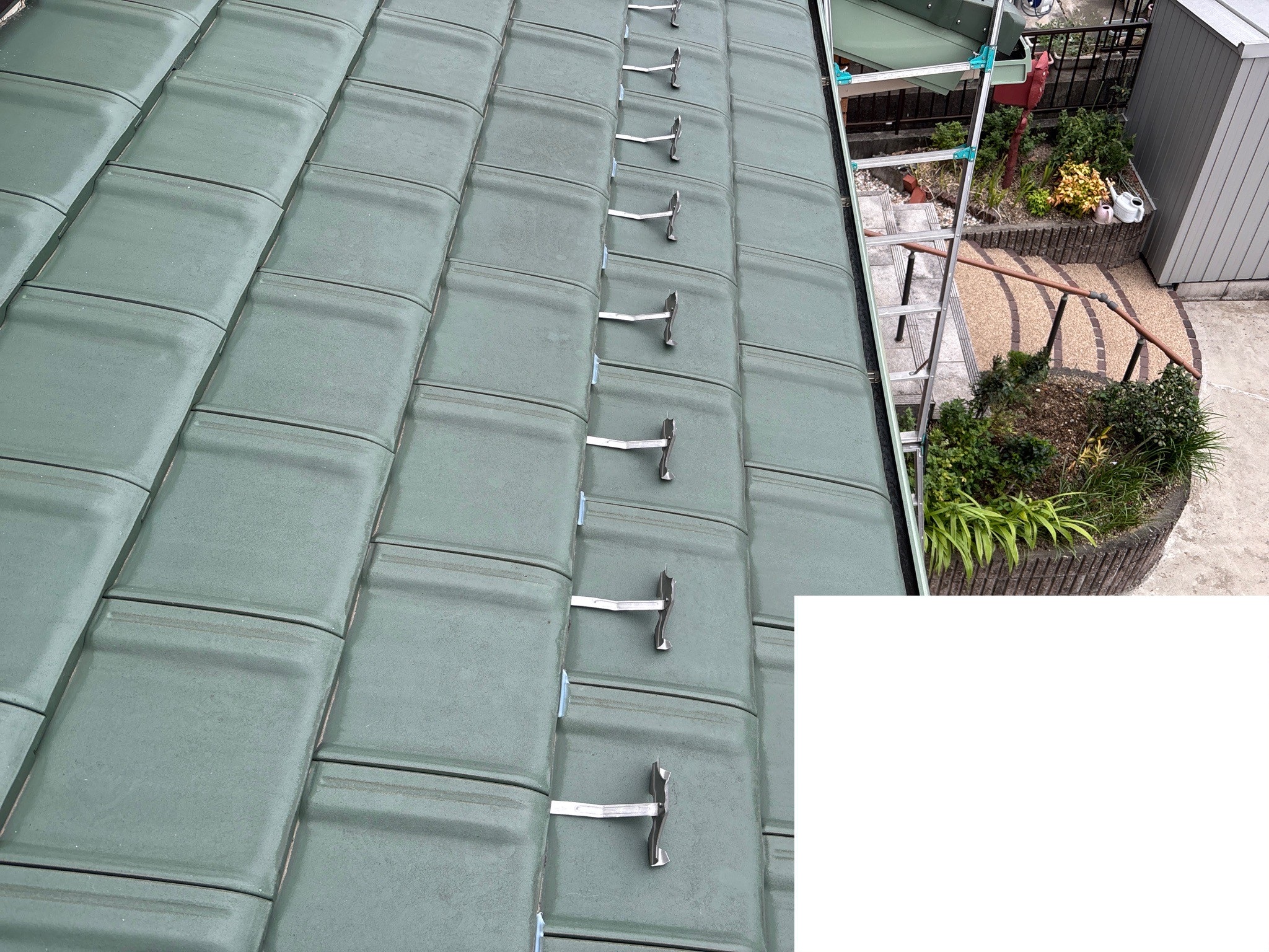 雪止め設置工事　施工後2