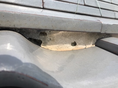 屋根　漆喰　剥がれ