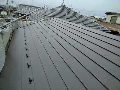 金属屋根に屋根葺き替え後