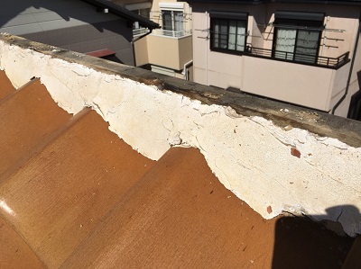 棟をめくったところ　垂木の劣化